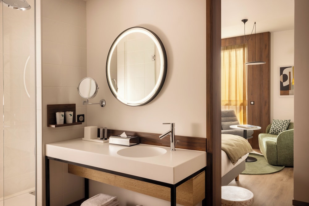 Hotel 56 Bordeaux - Handwritten Collection 60/62
