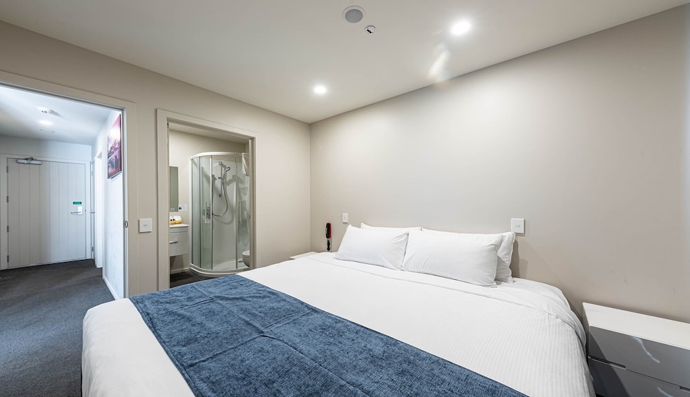 311 Motel Riccarton 30/71