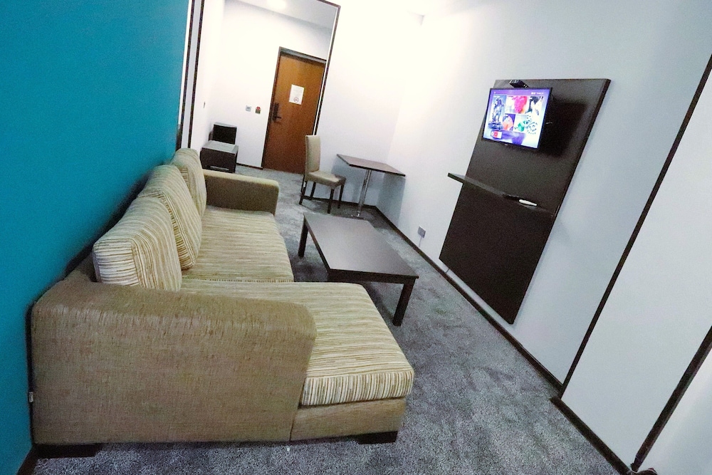 Crossway Hotel Baku 43/60