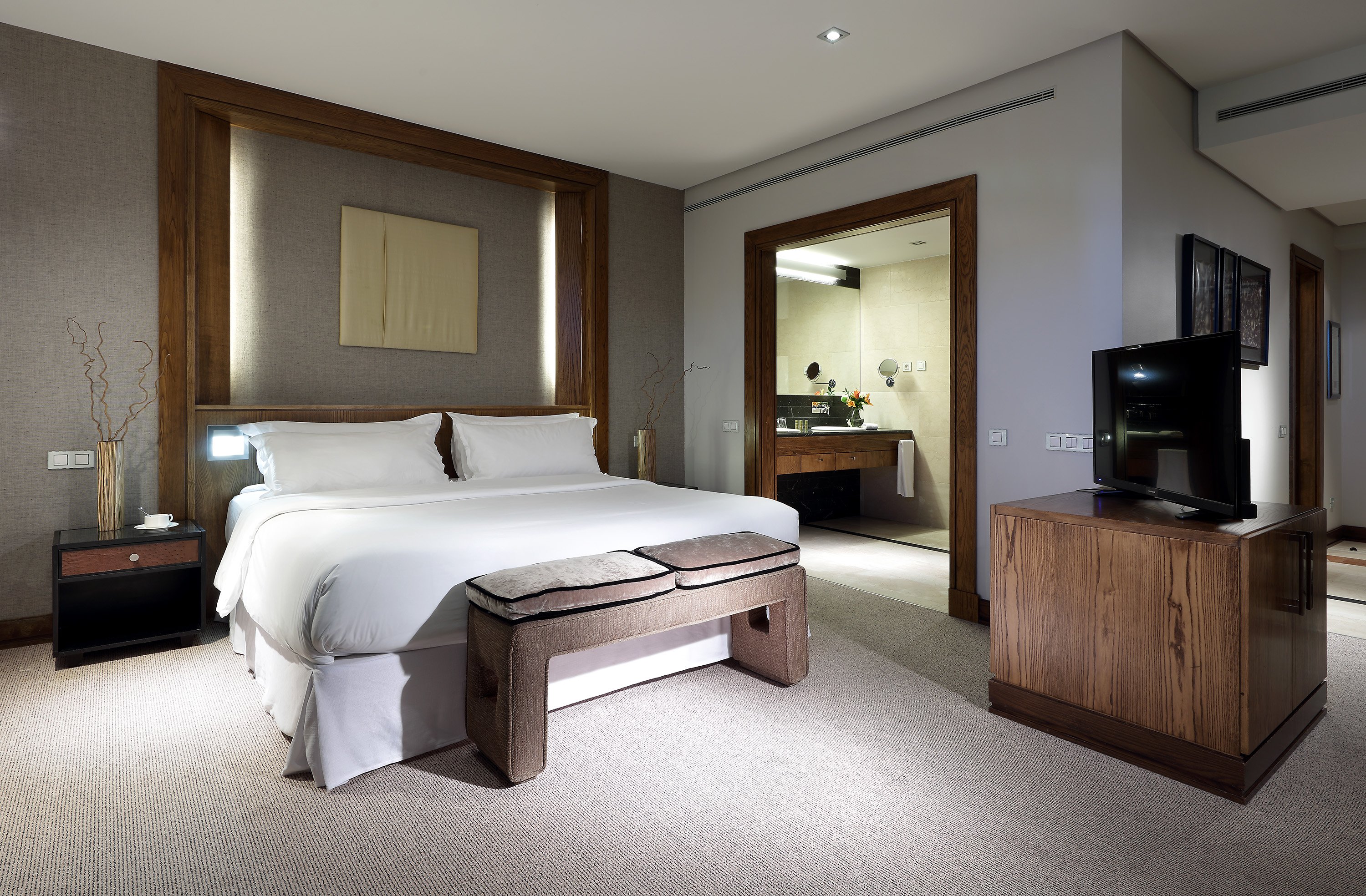 Eurostars Suites Mirasierra 12/63