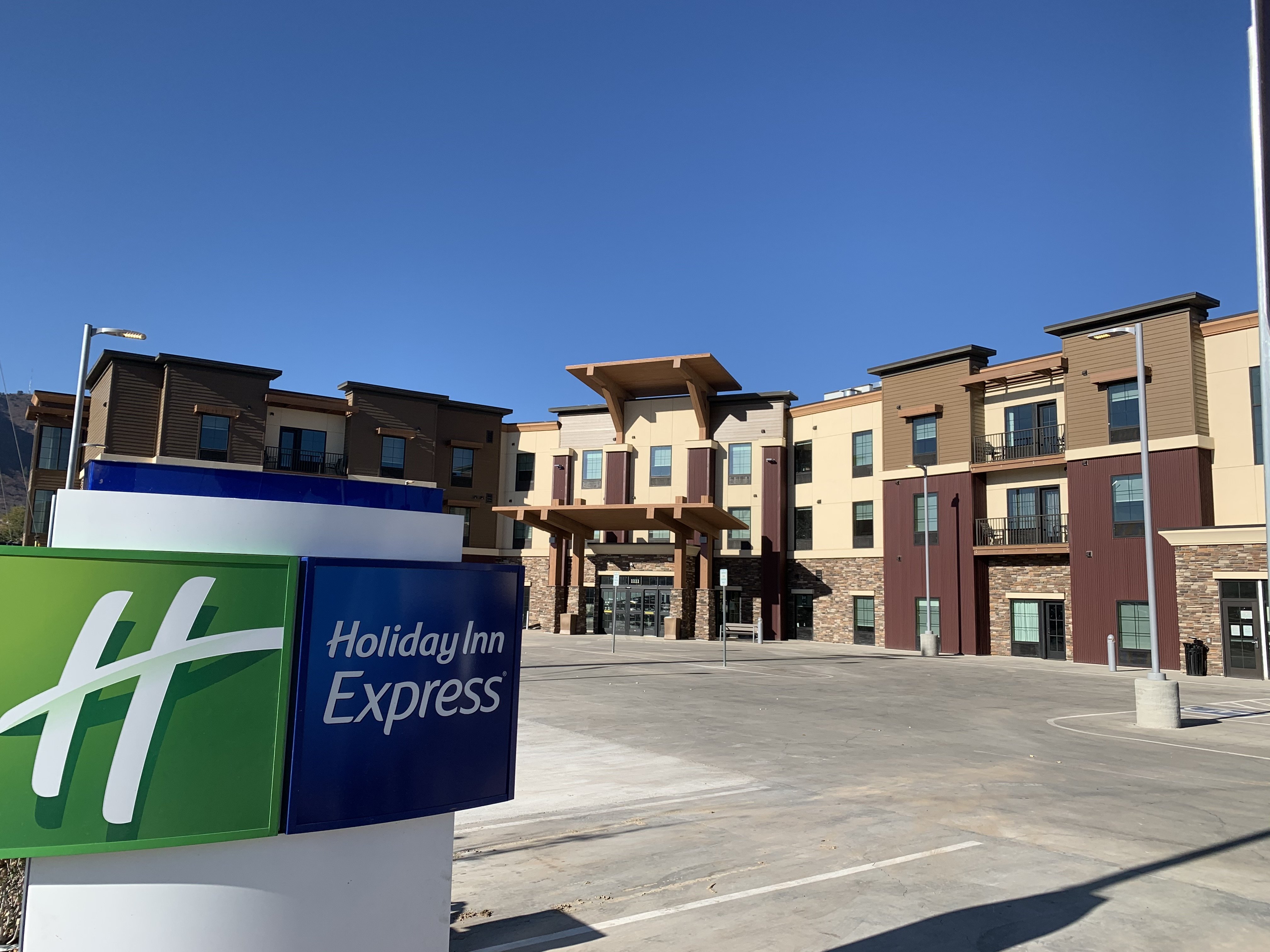 Holiday Inn Express Durango 6/76
