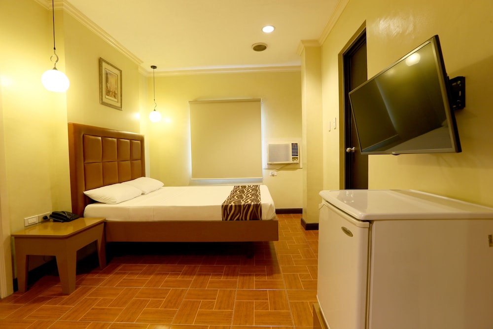 Hotel La Corona De Lipa 14/35