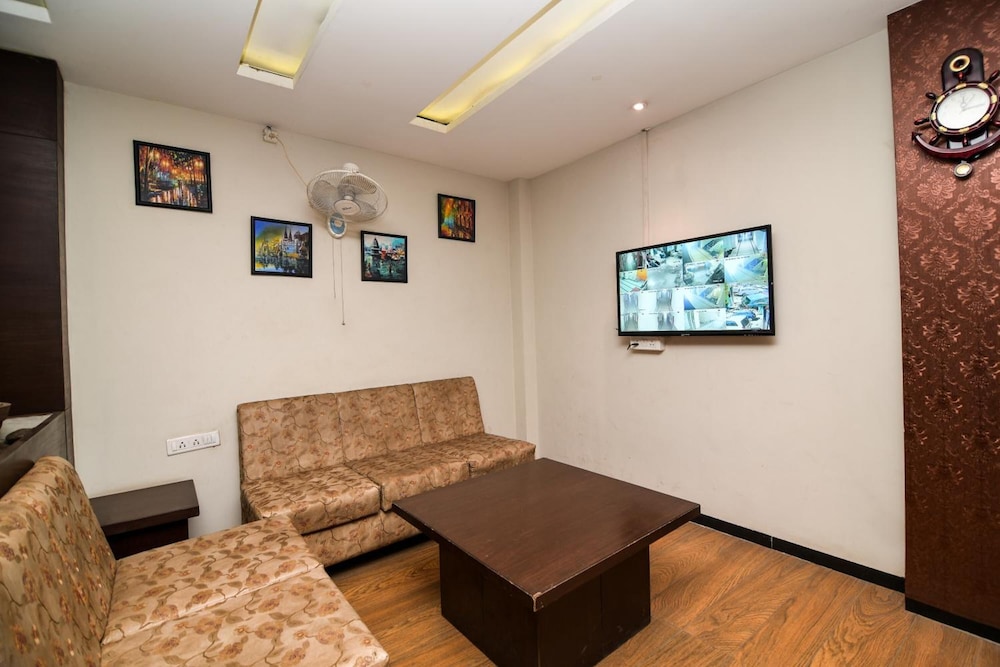 Hotel Shreeram 27/37