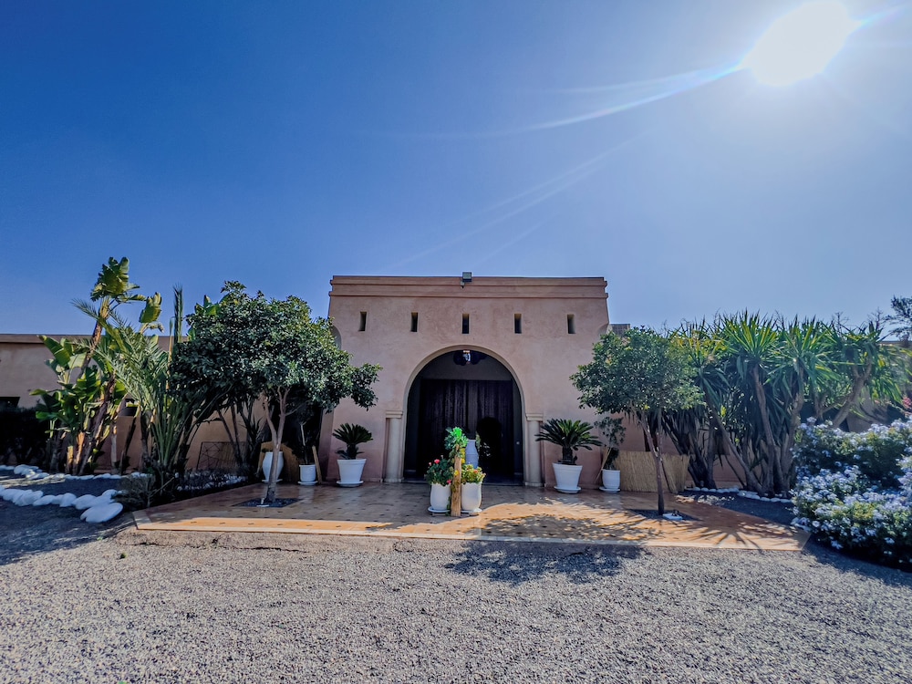 Villa Marco 10/74