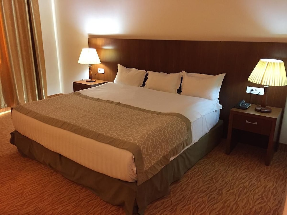 Hotel Hocine 19/45