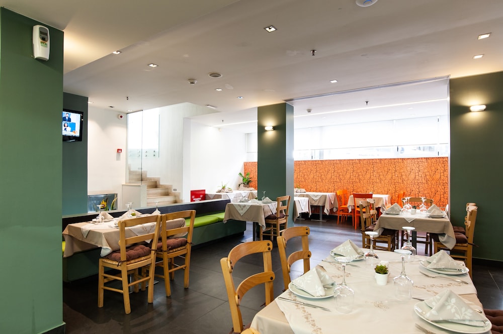 Atlantis Boutique City Hotel 58/69