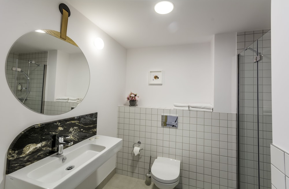 Hotel Antares 45/50