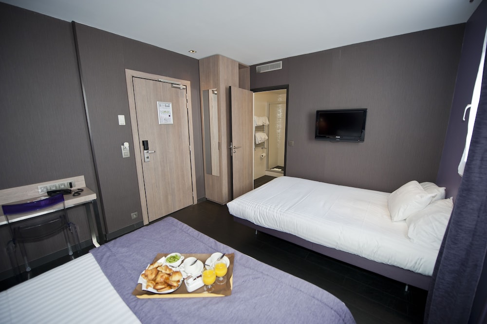 Hotel Saint Charles Paris 9/26