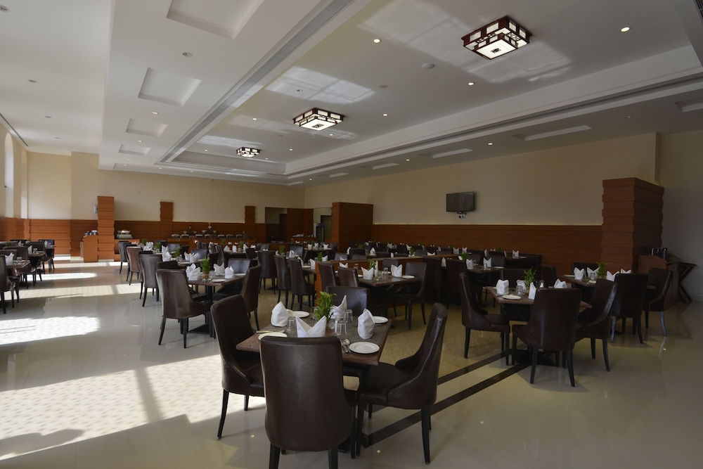 Orchha Palace and Convention Centre 31/50
