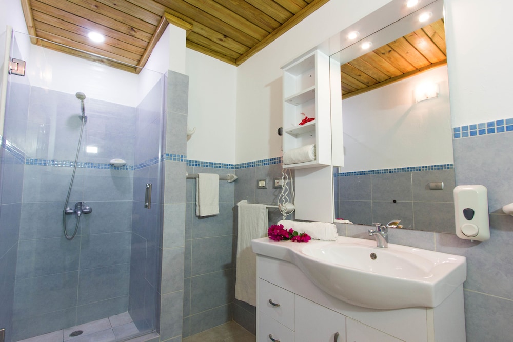 Hotel El Eden 25/57