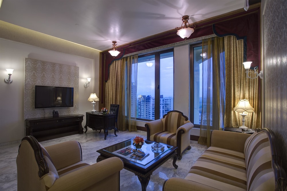 Royal Tulip Navi Mumbai 31/60