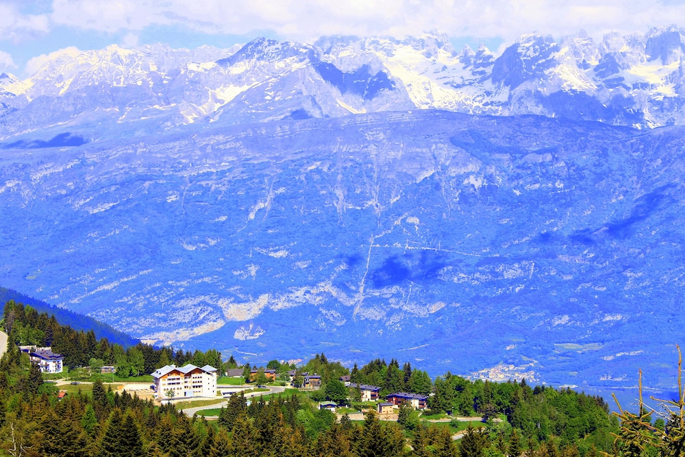 surroundings