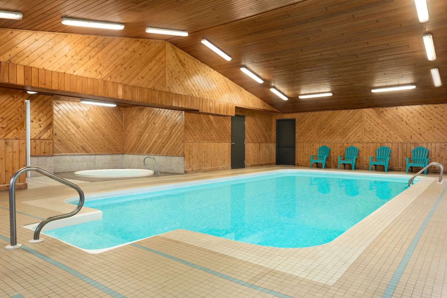Travelodge by Wyndham Port Elgin 17/28