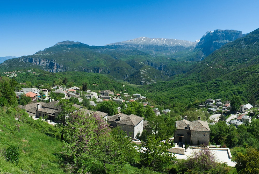 Aristi Mountain Resort Hotel And Spa 59/69