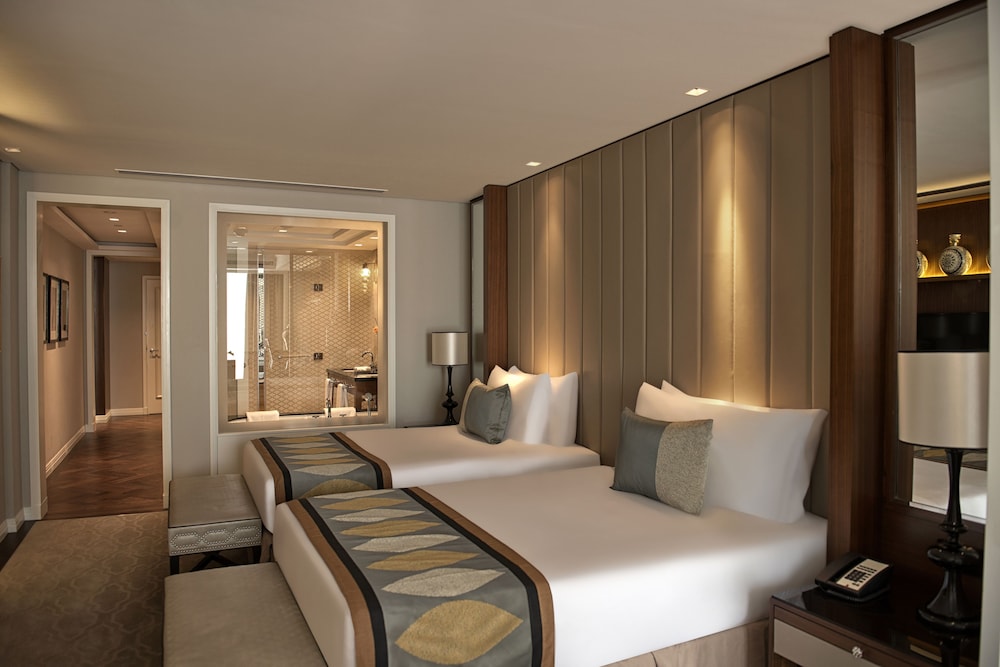 BURJ, LUXURY, TWIN BEDS