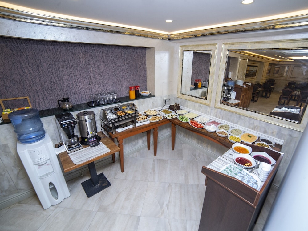 HHK Hotel Downtown 32/48
