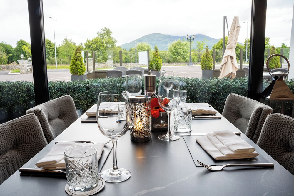 Killarney Oaks Hotel 38/62