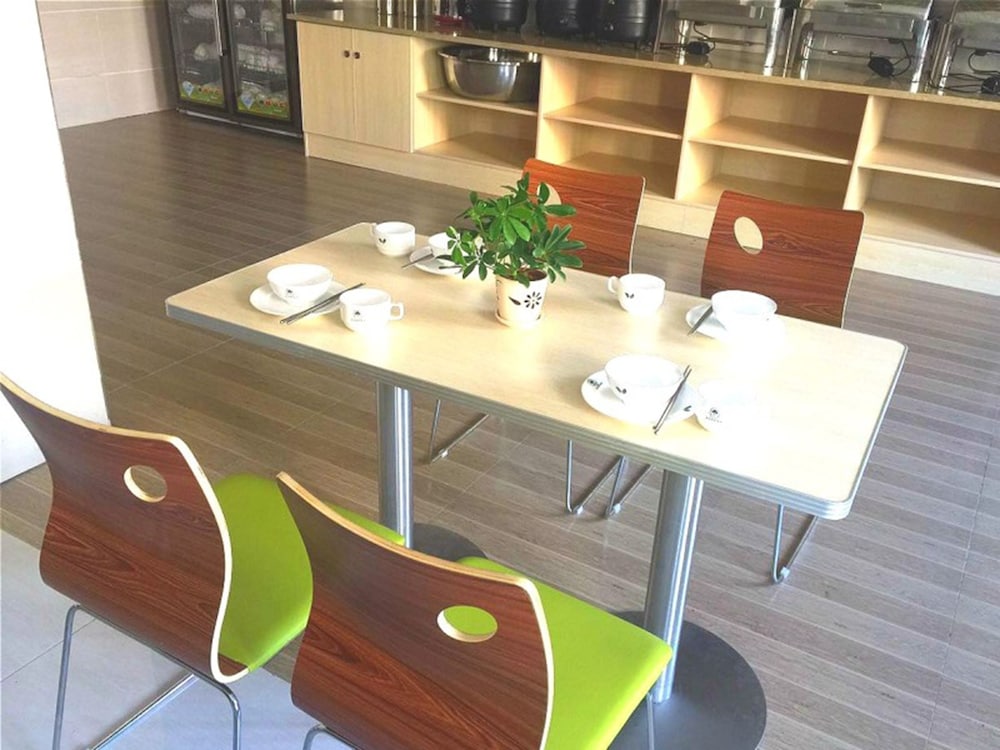Greentree Inn Anqing Wangjiang County Lantian Road Yiheyuan Express Hotel 45/49