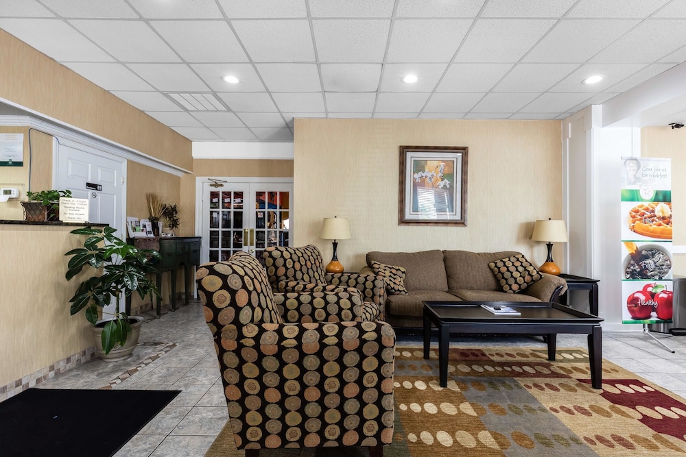 Quality Inn Tullahoma, TN 21/36