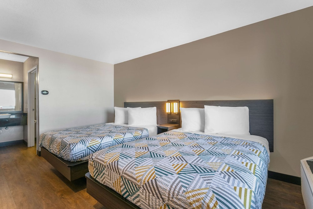 Motel6 Merced, CA - North 21/43