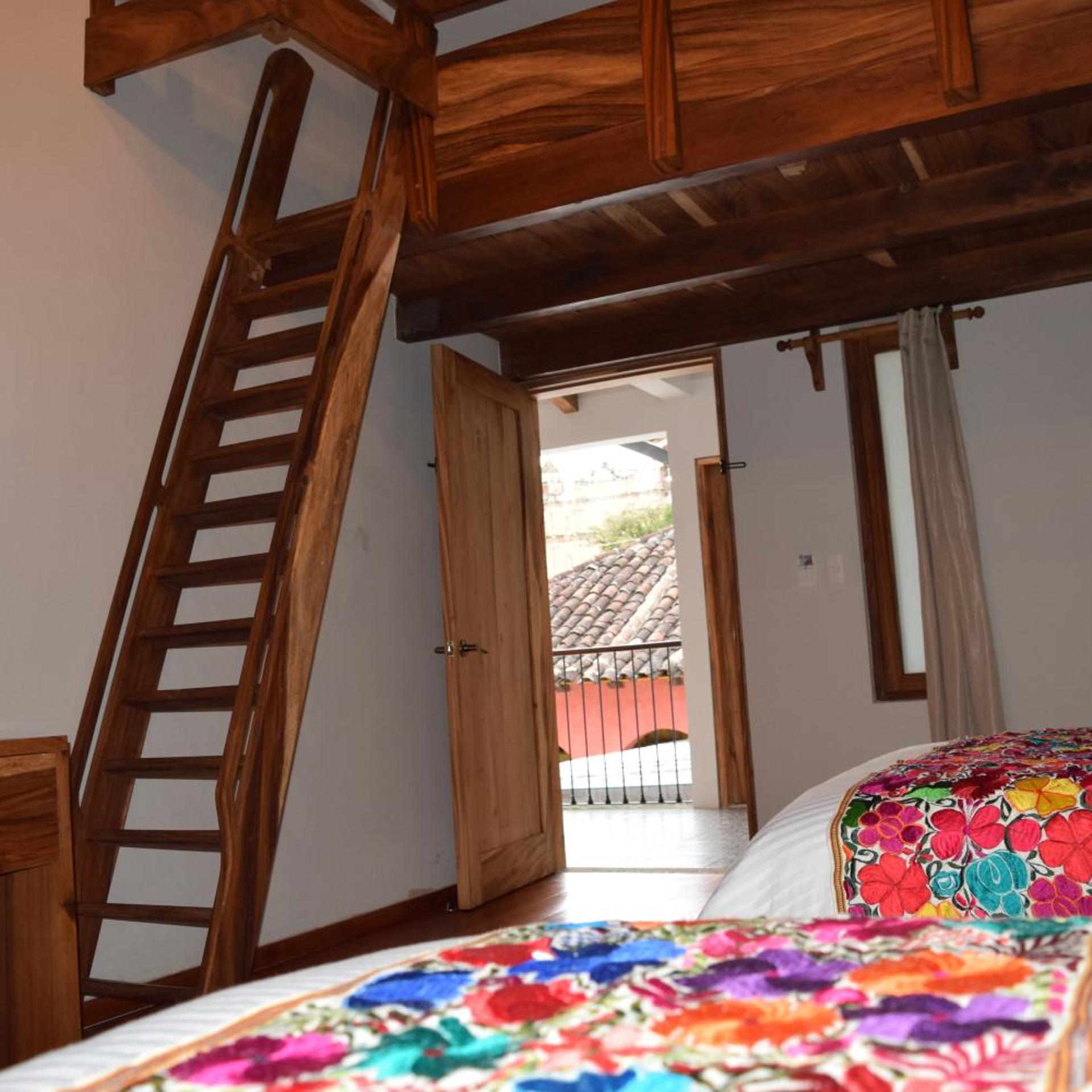 Hotel Gran Barrio 41/50