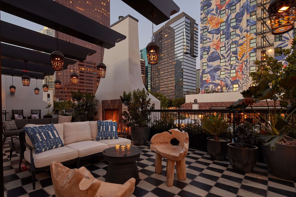 Hotel Figueroa - Unbound Collection By Hyatt 33/50