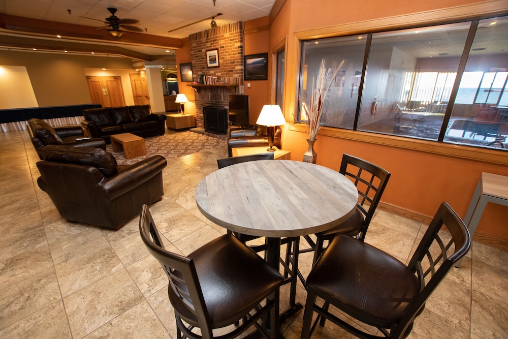 Tawas Bay Beach Resort 29/47