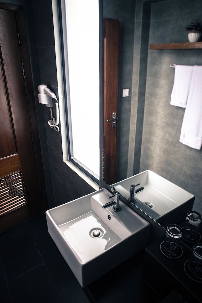 Lavanya Boutique Hotel 47/50