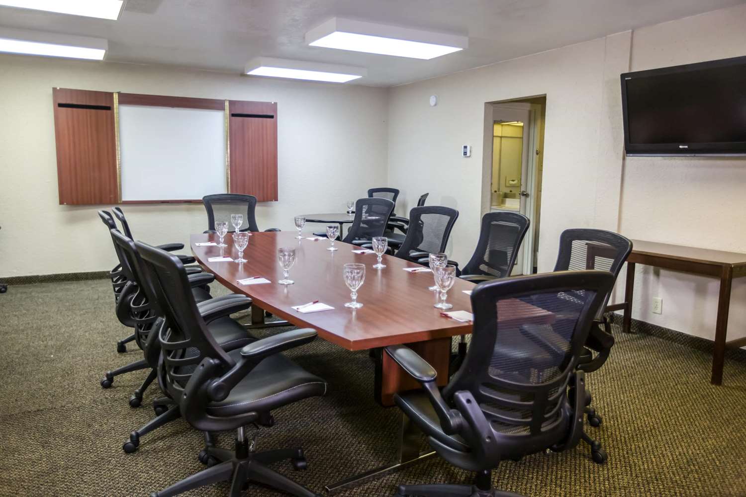 Ramada Hotel & Conference Center By Wyndham Jacksonville 45/59