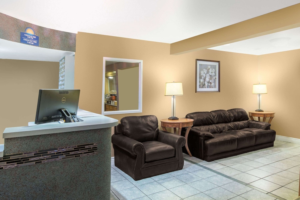 Days Inn by Wyndham Redwood City 42/55