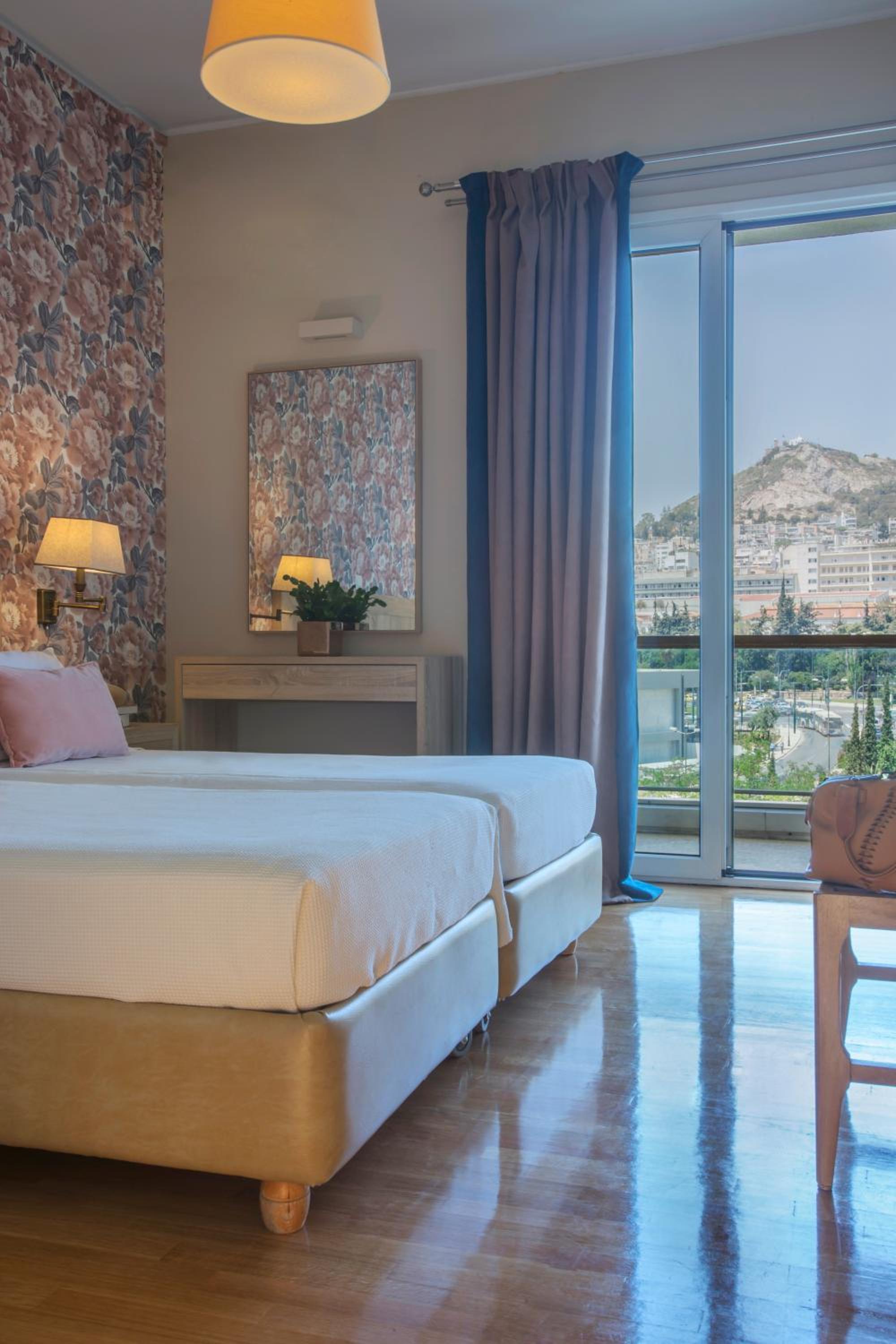 2 Bedrooms, Apartment, 4 Beds, Lycabettus View, 2 Sofa
