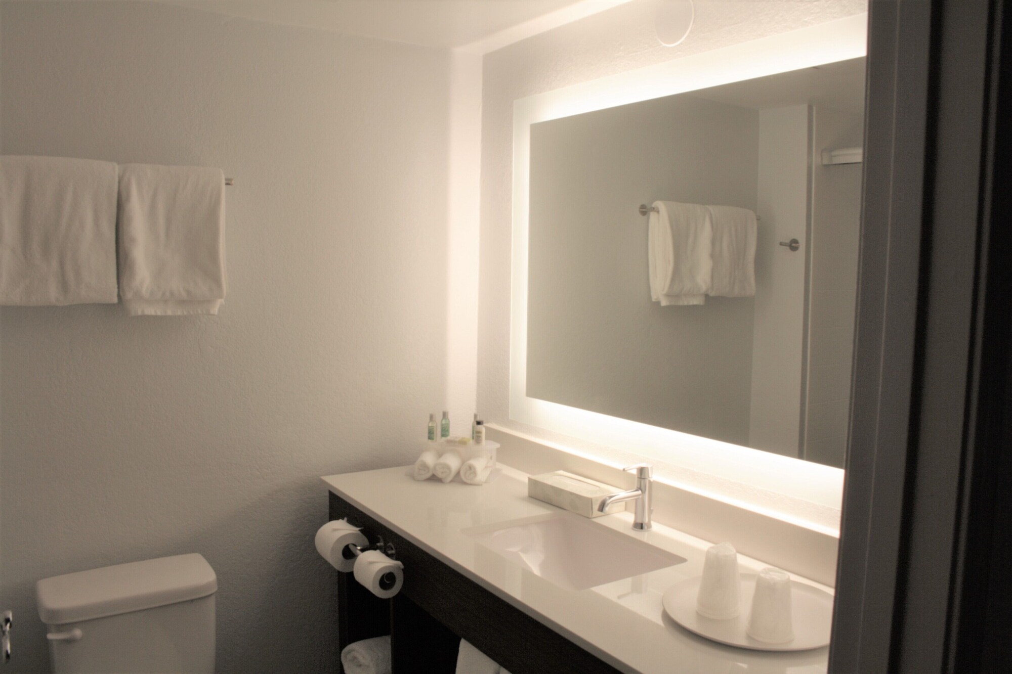 Standard, 2 Double Beds, Extra Floor Space، Holiday Inn Express Atlanta Ne I 85 Clairmont 6/6