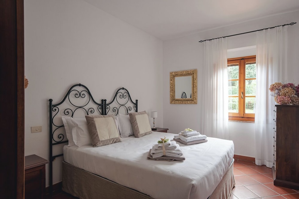 3 BEDROOMS, CLASSIC, APARTMENT