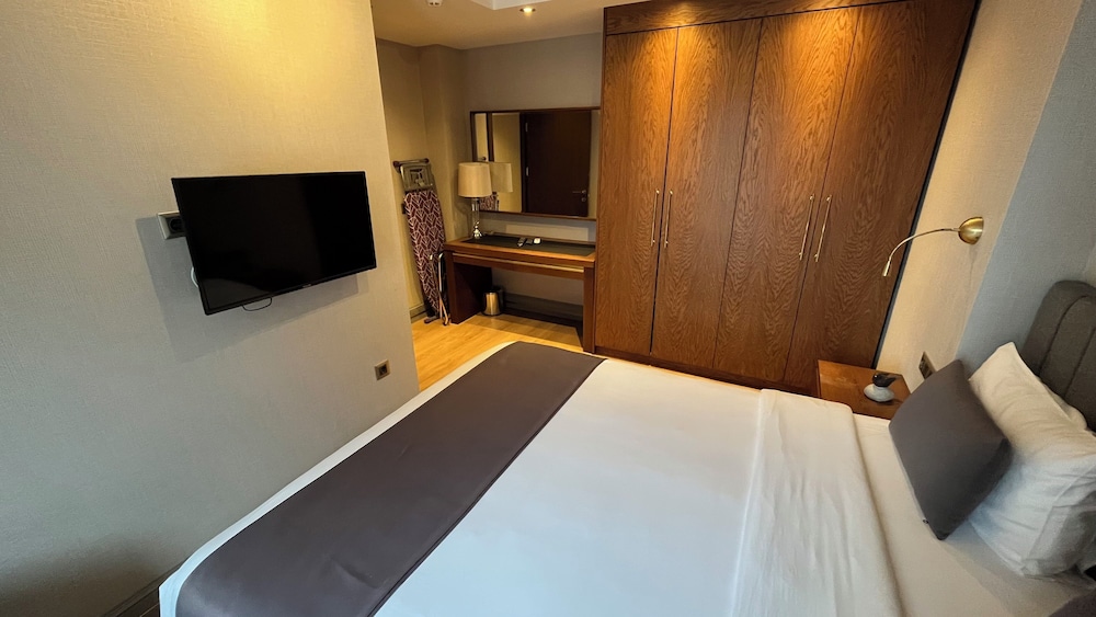 Kings Cross Hotel Istanbul 8/50
