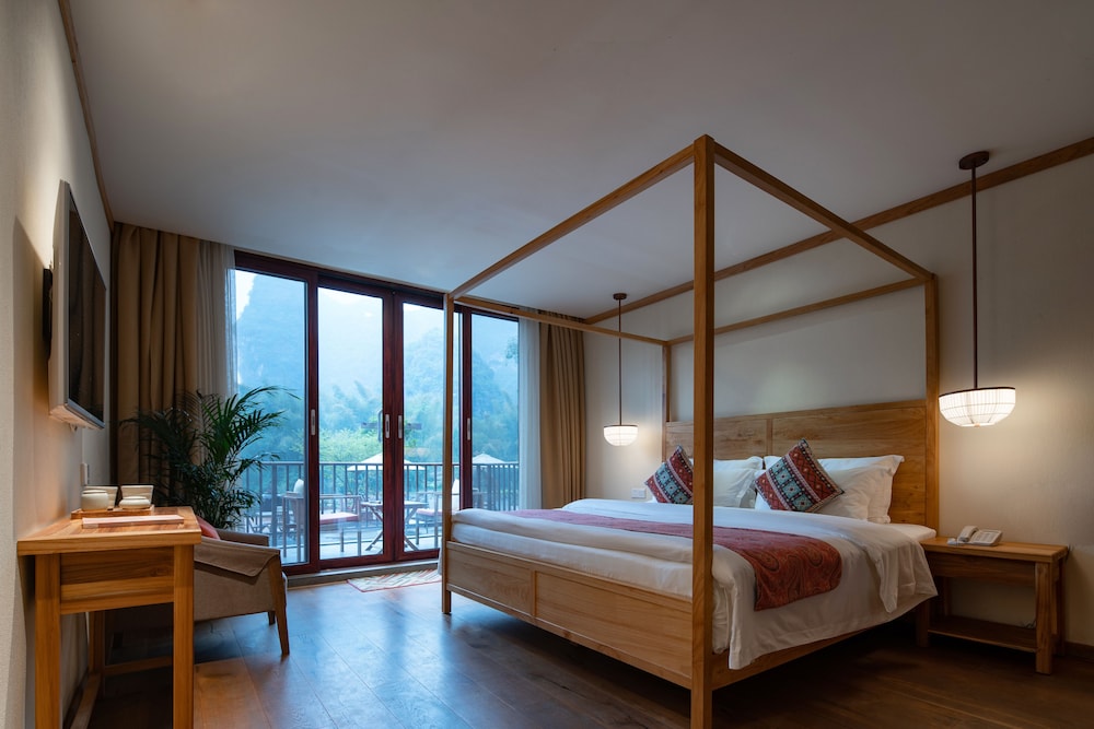 The Apsara Lodge 17/75