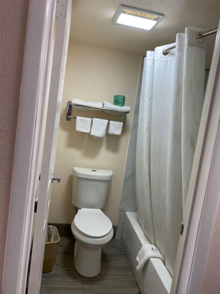 El Tejas Motel 17/20