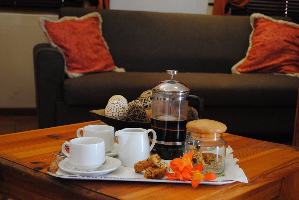 Beaufort Manor Country Lodge 35/40