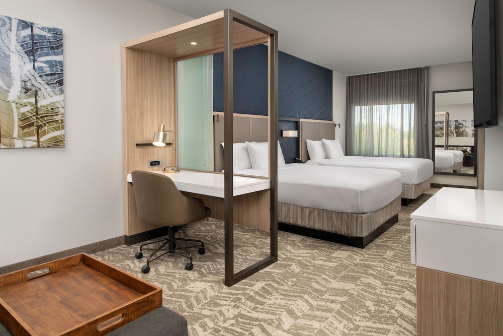 SpringHill Suites by Marriott Cincinnati Mason 7/37