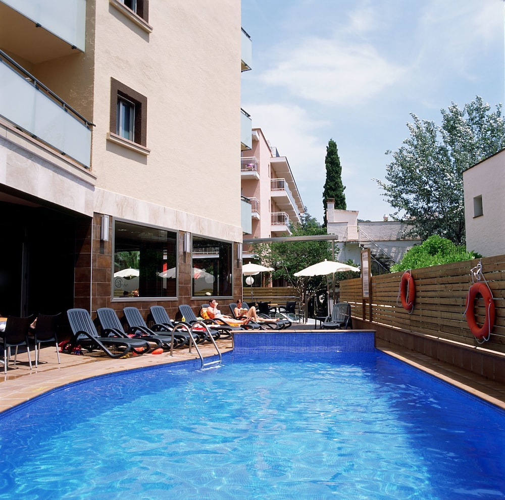 HOTEL TOSSA CENTER 29/31