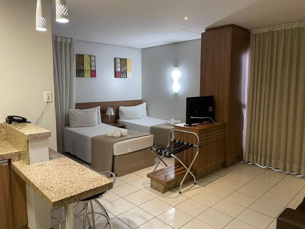 Sun Square Suites Hotel by GP 7/50