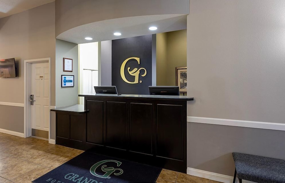 GrandStay Hotel and Conference 5/49
