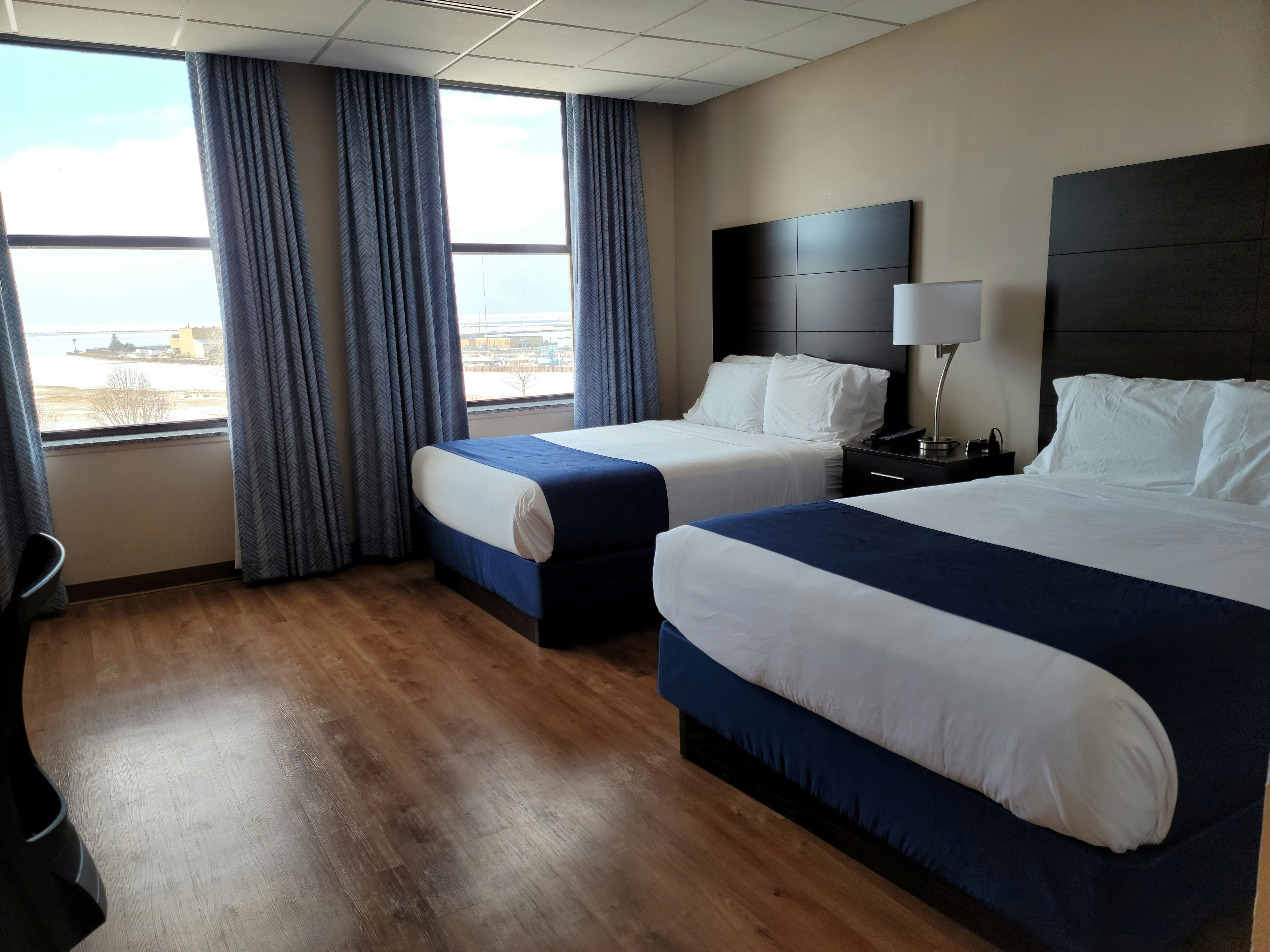 Ariel Broadway Hotel 5/22