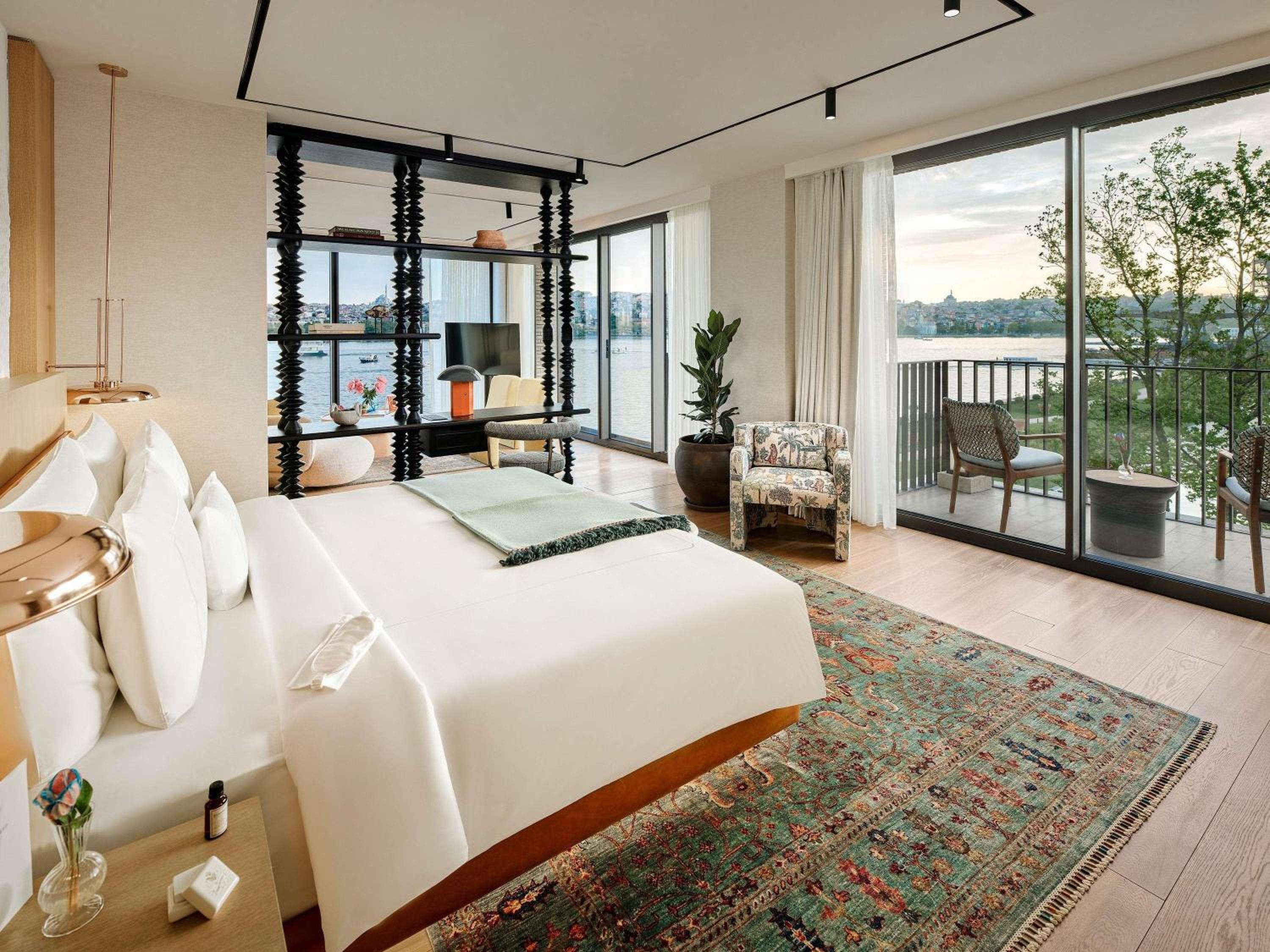 Suite, Beach View