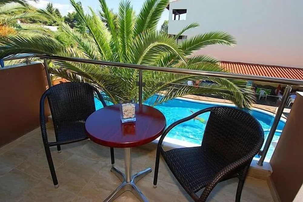 Simeon Hotel 44/49