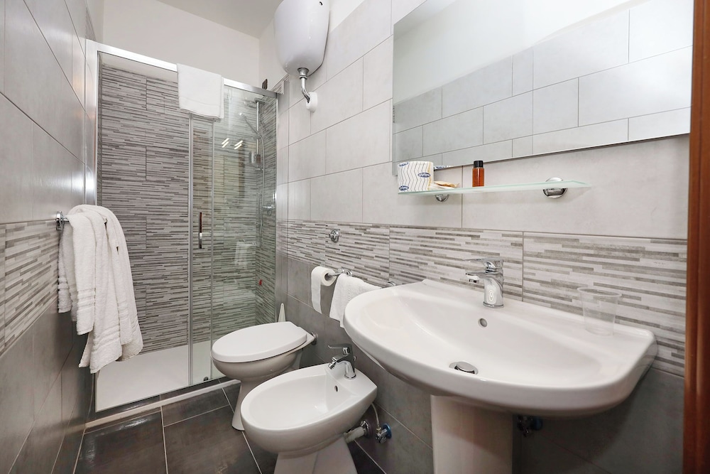 Hotel Rimini 48/56