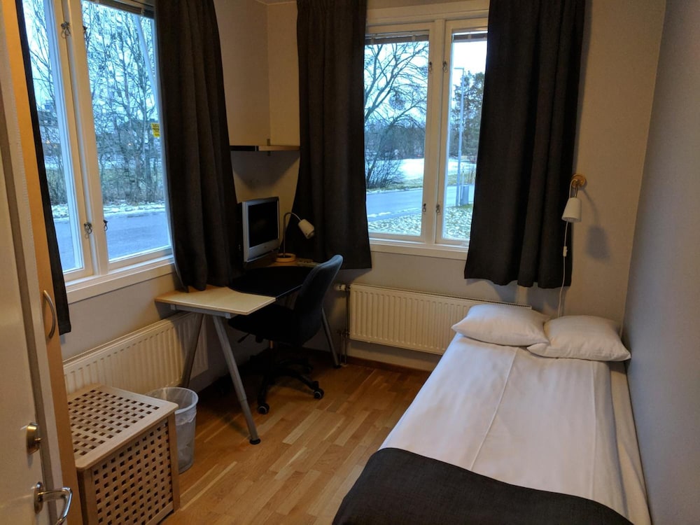 Hotell Hässlö 7/33