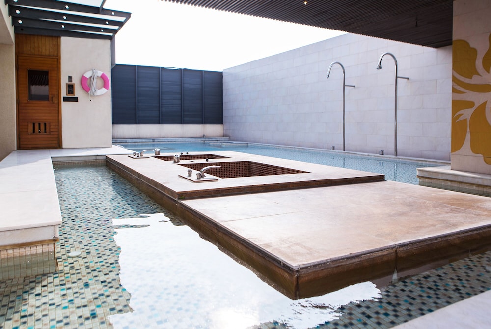 All-Ur Boutique Motel Kaohsiung Branch 71/100