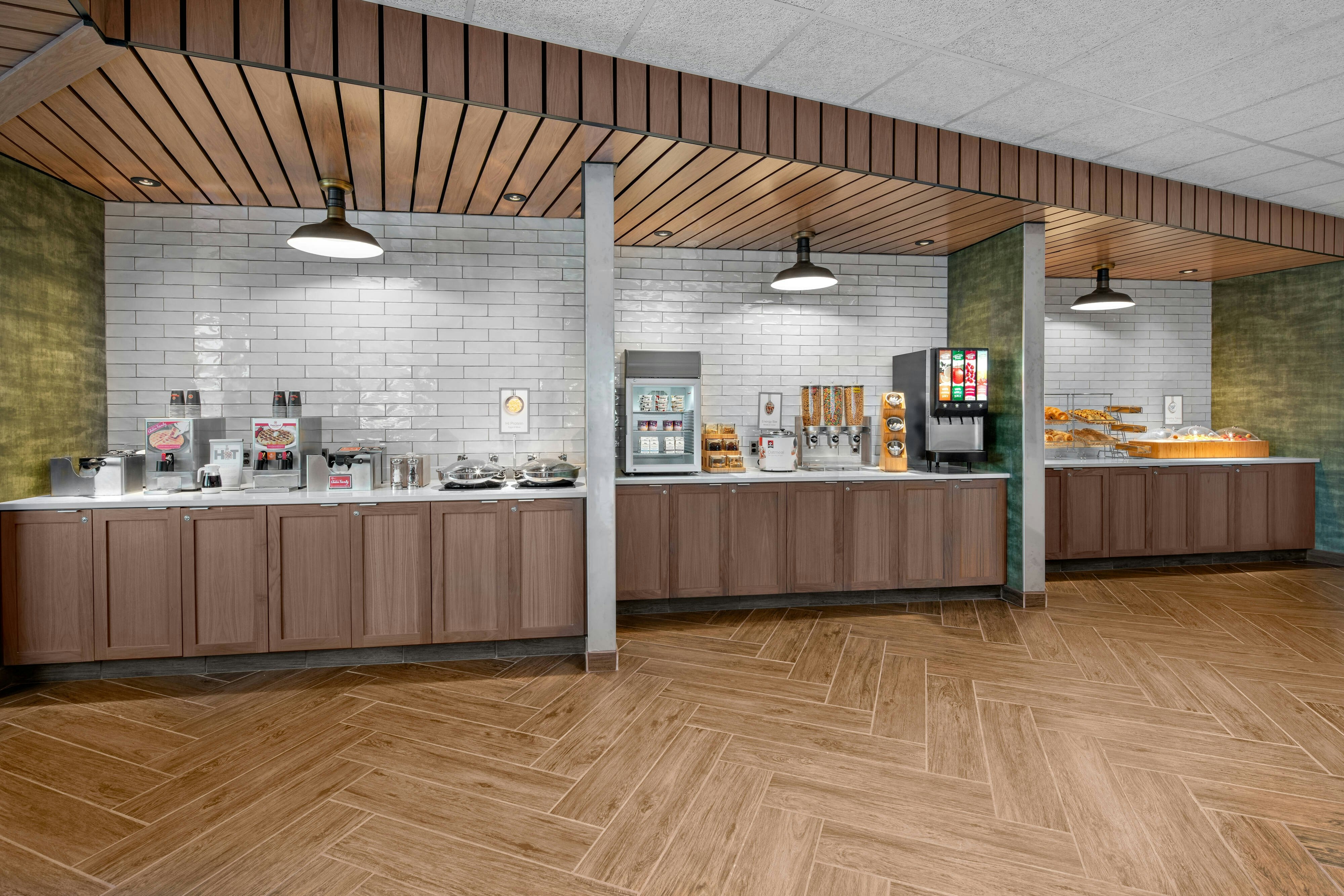 Fairfield Inn & Suites By Marriott Lake Geneva 6/36