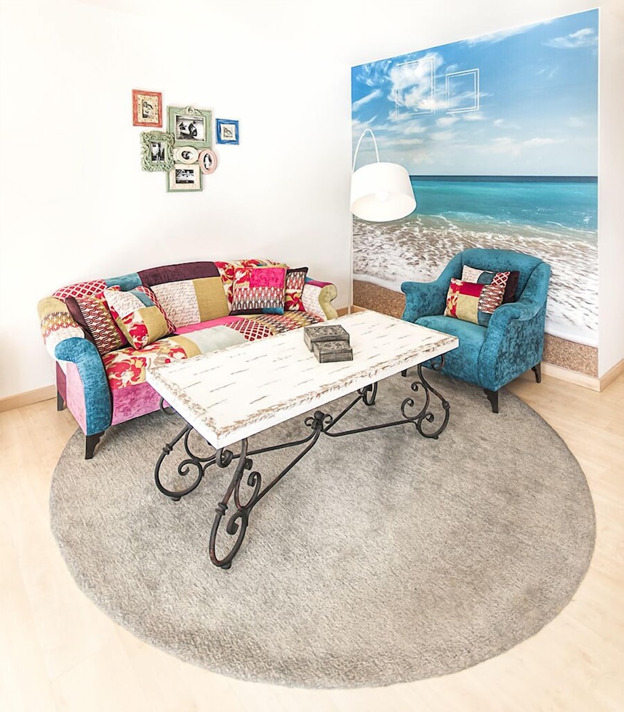 MARETA BEACH BOUTIQUE BED AND BREAKFAST 45/52