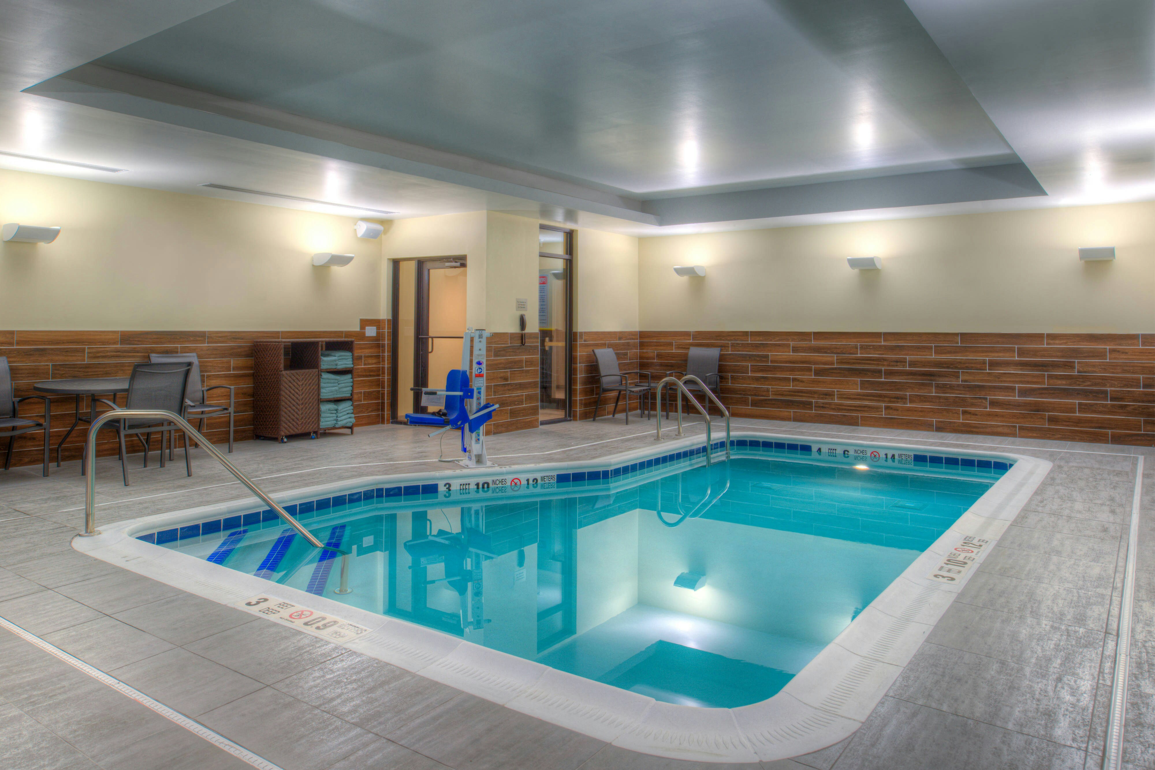 Fairfield Inn And Suites Canton 5/14